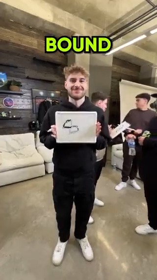 We asked the newest members of OpTic to draw our logo 🖊️🫢 “Don’t let OpTic HecZ see this…”
