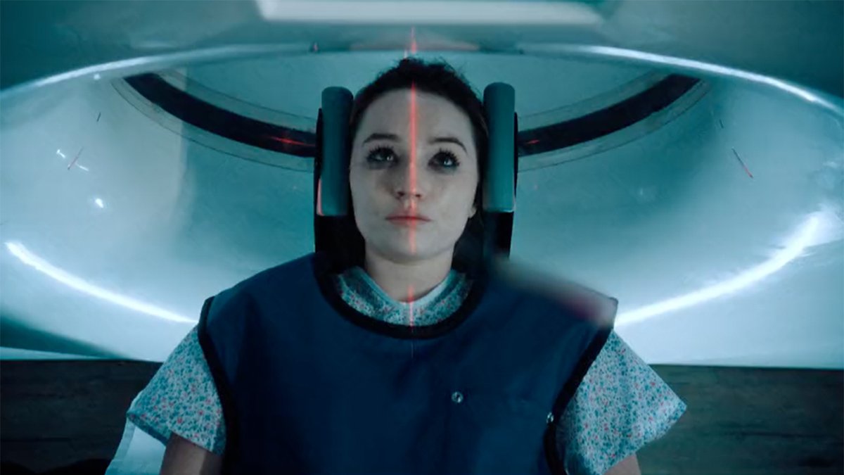 Official trailer for ‘APPLE CIDER VINEGAR’, a series that follows Kaitlyn Dever as a woman who fakes having brain cancer to boost her social media following. Releasing on February 6 on Netflix.