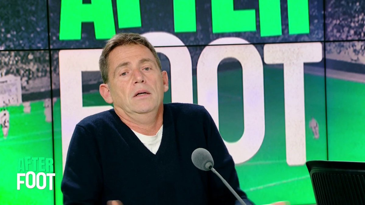 🎙️ "Il est expressif, sanguin, il a envie de participer à l'effort collectif et veut donner du caractère à son équipe. Si à chaque fois que tu t'exprimes, tu prends un carton, c'est compliqué !" Daniel Riolo réagit à l'expulsion de Benatia face au Losc.