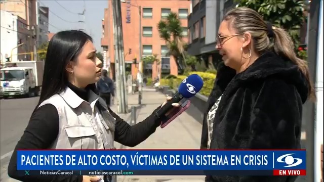 La crisis del sector salud se agudiza. Los pacientes de alto costo llevan meses insistiendo en las enormes dificultades que enfrentan para ser atendidos. Hoy no pueden acceder a tratamientos y a medicamentos vitales. Más en