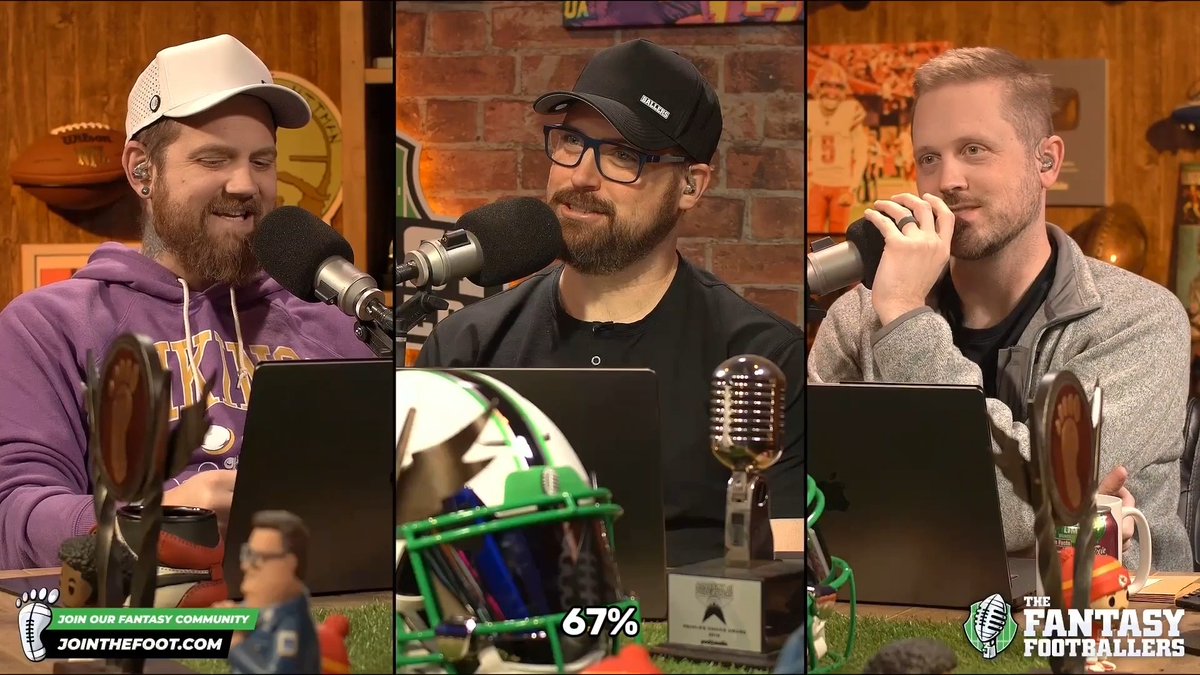 And now it's time for "Show Moment of the Year" For all the Footies, check out today's episode 🏆