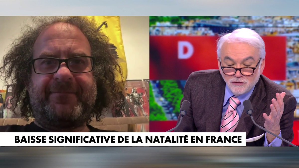 Le psychiatre Laurent Karila réagit face à la baisse de la natalité en France : «La société actuelle est beaucoup plus anxiogène, avec cette éco-anxiété qui est présente, donc les plus jeunes ont moins envie de faire des enfants».