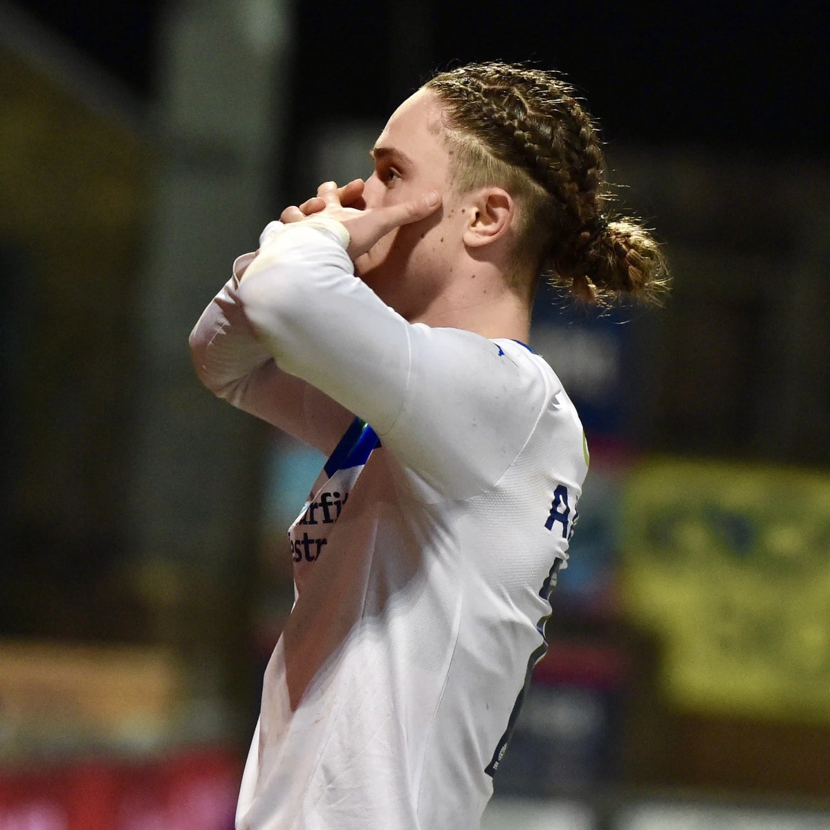 Our plans for the rest of the day? Watching this Thelo Aasgaard stunner on repeat. 🤩 #wafc ⚪️🟢🔵