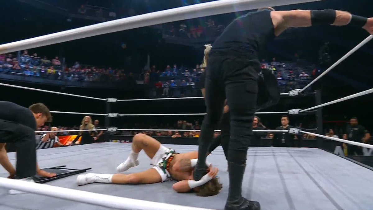 Samoa Joe is back in AEW! #AEWDynamite