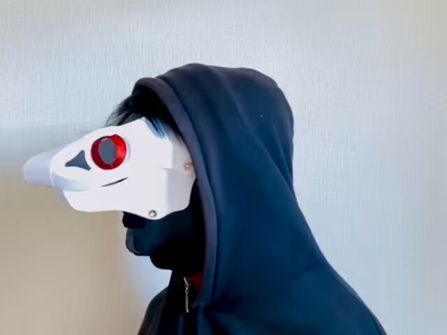 古き骸を捨て、 蛇はここに蘇るべし。