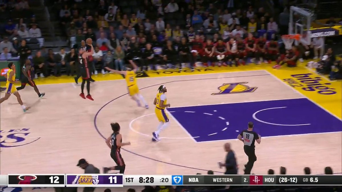 Tyler in the 1st half: - 22 PTS - 7/8 FGM - 5/5 3PM