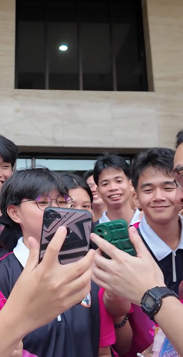 Ito yung araw na naging photographer ako ng photographer ko 😂😅 Iba ang mga taga-Laguna, laging una nga 😂