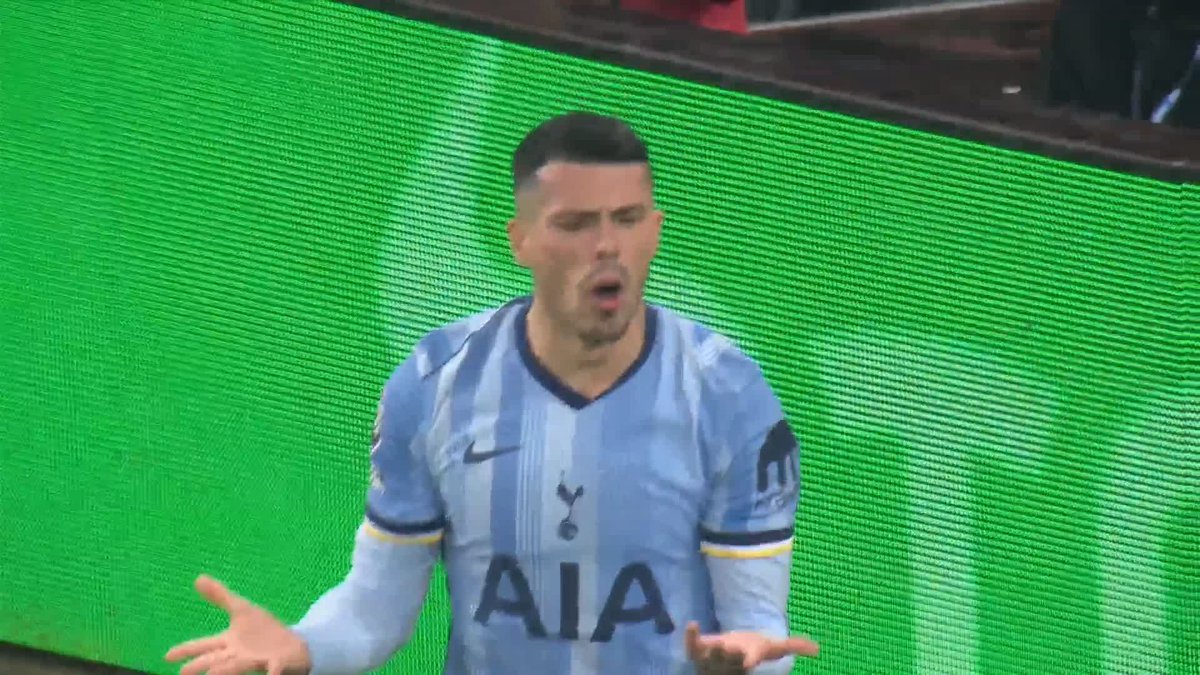 "I think this is a real shame..." Dermot Gallagher analyses the lead-up to Arsenal's controversial equaliser against Tottenham in the North London Derby 🔎