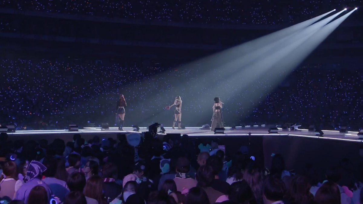 MISAMO PERFORMING NEW UNRELEASED SONG 'CATCH MY EYE' FOR TOKYO DOME