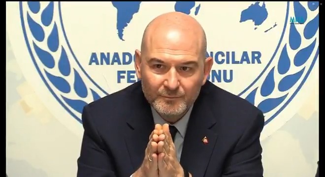 Süleyman Soylu: 📌PKK’yi Apo kurdu, kurucu aklının izni olmadan PKK’de hiç kimse bir adım atamaz. 📌Apo’nun yanına bir avukat, bir de telefon koyun. Denemesi bedava. Kandil’dekilerin, Avrupa’dakilerin ve Suriye’dekilerin nasıl hizaya geleceklerini görürsünüz