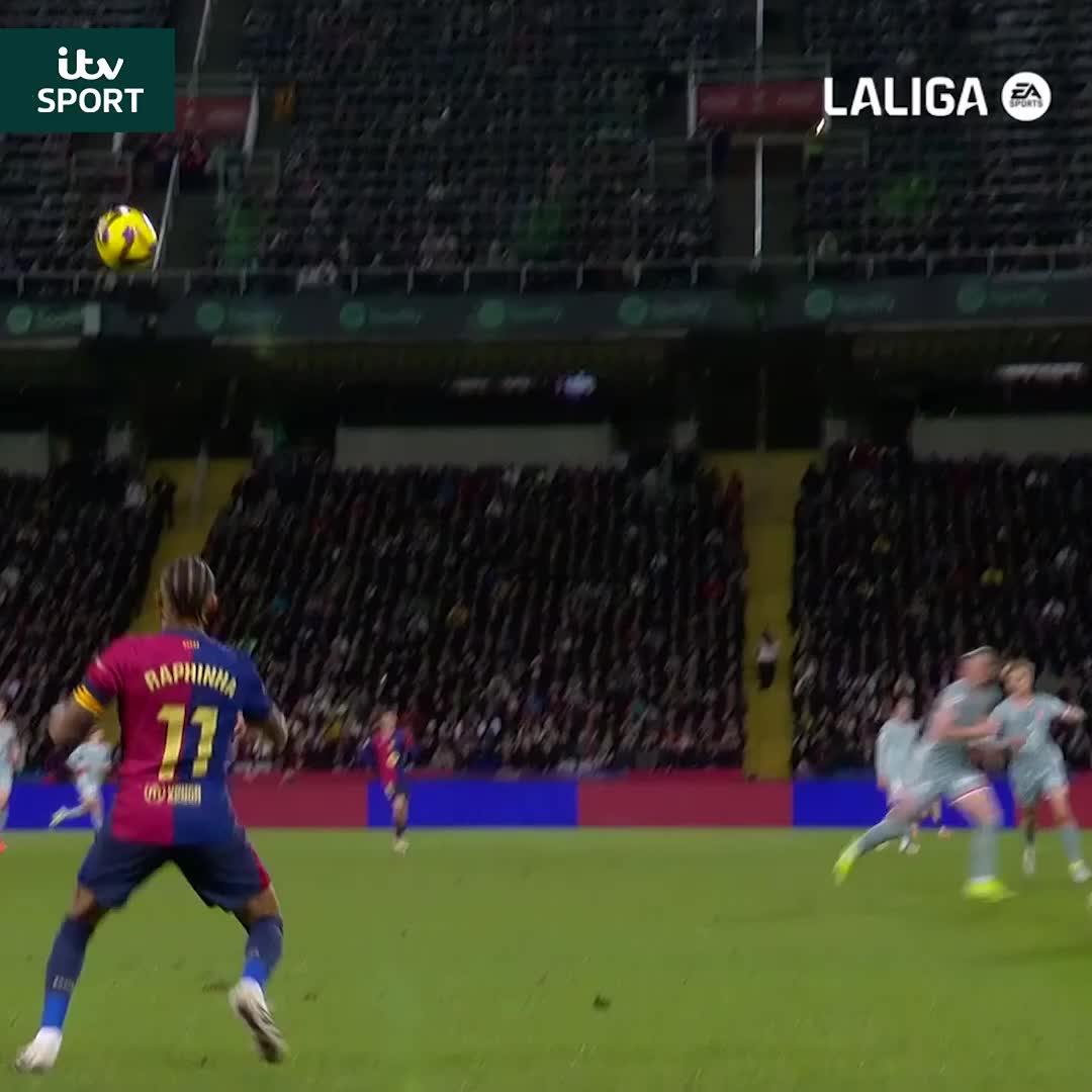 Gallagher didn't see that one coming ๐๐
Raphinha with the cheeky nutmeg ๐ #ITVFootball | #LaLiga | FC Barcelona