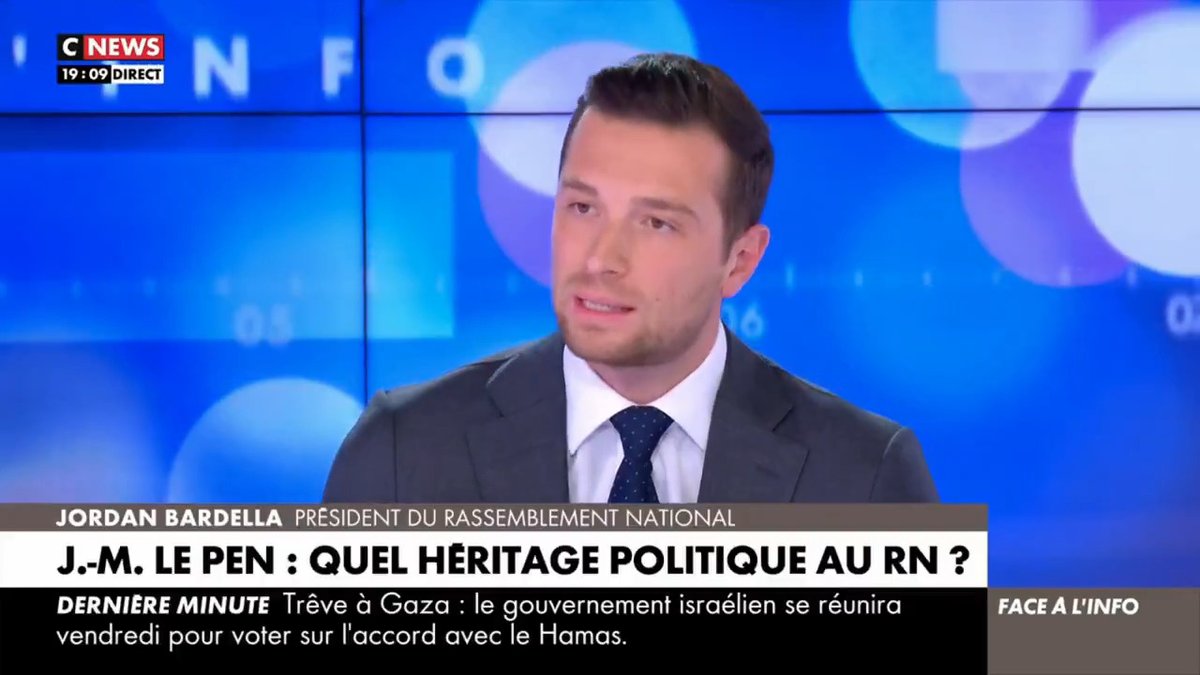 Jean-Marie Le Pen a été un visionnaire, un lanceur d'alertes, sur la question de l'immigration, qui bouscule notre identité, qui menace ce que nous sommes. Il a vu ce péril existentiel avant toute la classe politique. CNEWS