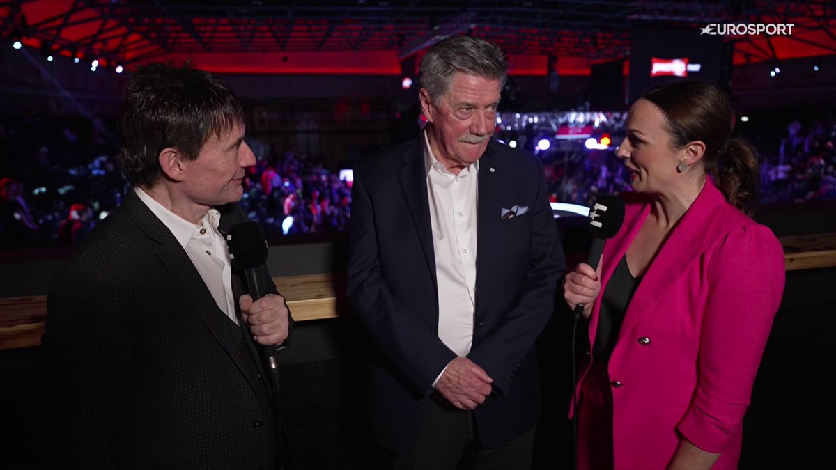 Happy Birthday Cliff Thorburn 🎂 The 3 x Masters Champion joined the Eurosport team to give his take on Mark Allen vs Mark Selby 🔥