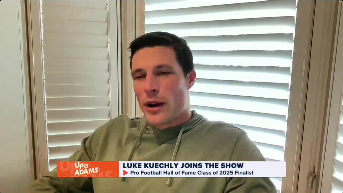 not me yelling at Luke Kuechly about how the Rams can upset the Eagles. 😂 PHILLY WHAT IS GOING ON HERE