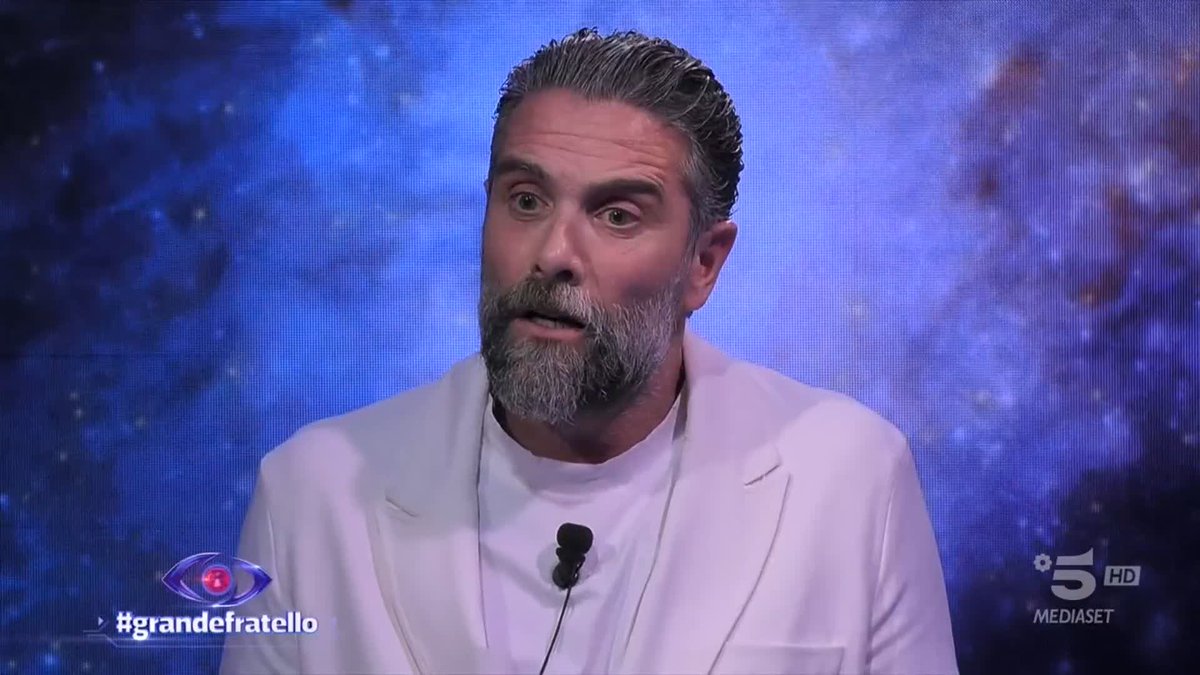 Jessica ha ancora qualcosa da chiarire anche con Luca 💥 #GrandeFratello