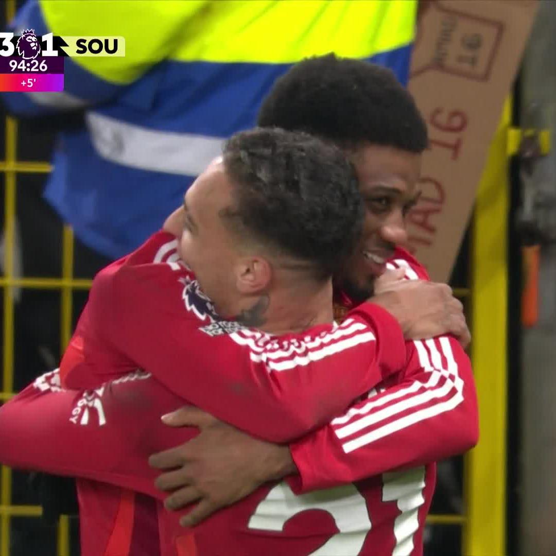 Amad Diallo never stops 😤🔋 His three goals in 12 minutes and seven seconds turns the match around for Man Utd 👏🇨🇮 #SSPL | #MUNSOU