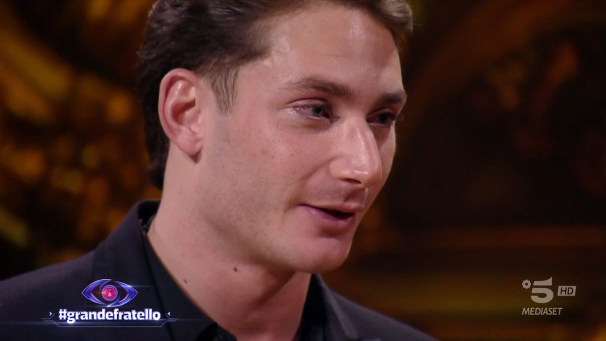 Tutto l'amore di mamma Ginevra per il suo Tommaso: "Mi rendi una mamma fiera" 🥹❤️ #GrandeFratello