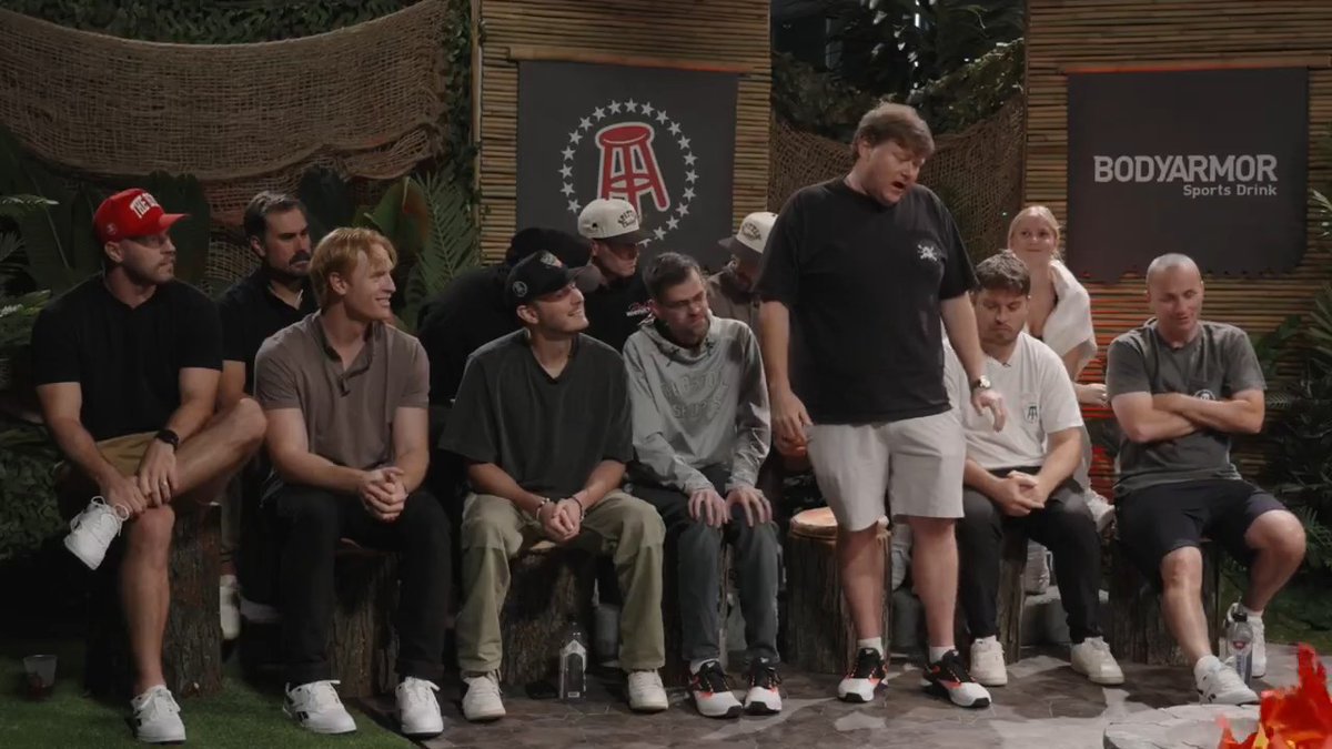 Mintzy using his jury time for a speech about himself is so perfectly Mintzy #SurvivingBarstool
