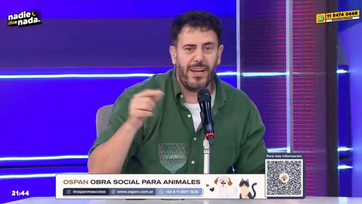 todos: martin esta incomodo saquenlo de luzu martin en luzu: #nadiedicenada
