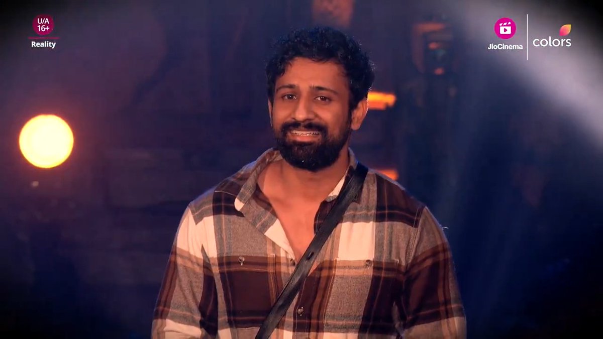 Apne strong personality ke saath aaye the yeh Bigg Boss 18 ke ghar. Gharwalon ko impress karne ke baad ab janta ke saamne dekhenge inka Rajat se Gullu tak ka safar. ❤️ Dekhiye #BiggBoss18 Colors TV aur #JioCinema par. #BB18 #BiggBoss18onJioCinema #BiggBoss Salman Khan