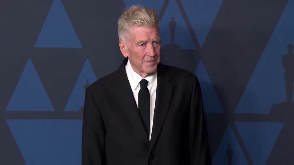 American filmmaker, writer and artist David Lynch has died at age 78. Lynch is best known for co-creating the groundbreaking TV series ‘Twin Peaks’ and directing films including ‘Blue Velvet’ and ‘Mulholland Drive’