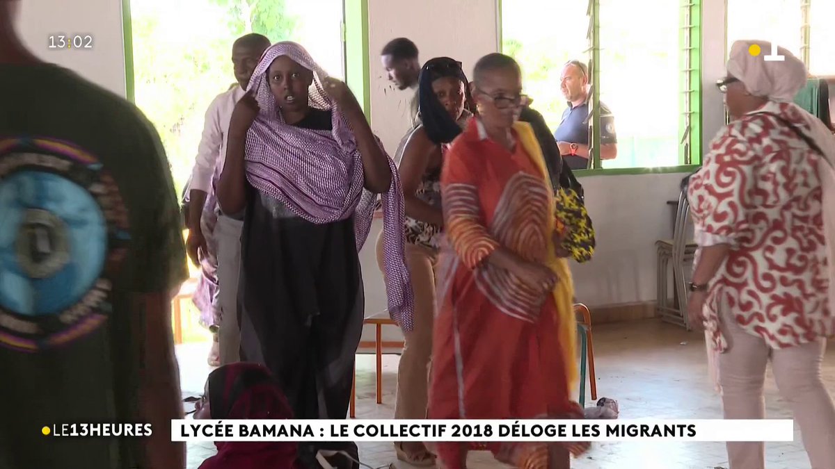 ⚡La tension monte au Lycée Younoussa Bamana, le collectif 2018 des citoyens déloge les migrants
