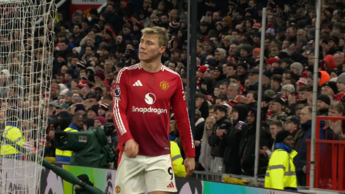 🗣️ "Everything is connected" Ruben Amorim says that a lack of goals from Man Utd is a "team problem" and not the fault of Rasmus Hojlund and backs him going forward 🔴