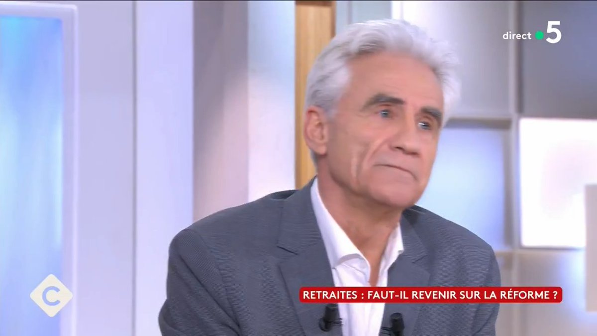 « Je suis content que le PS ne censure pas Bayrou. Je souhaite que la gauche soit à nouveau dominée par son aile modérée, car tant qu’elle restera sous l’influence de LFI, elle sera vouée à l’échec. » André Comte-Sponville et la fracture de la gauche dans #CàVous