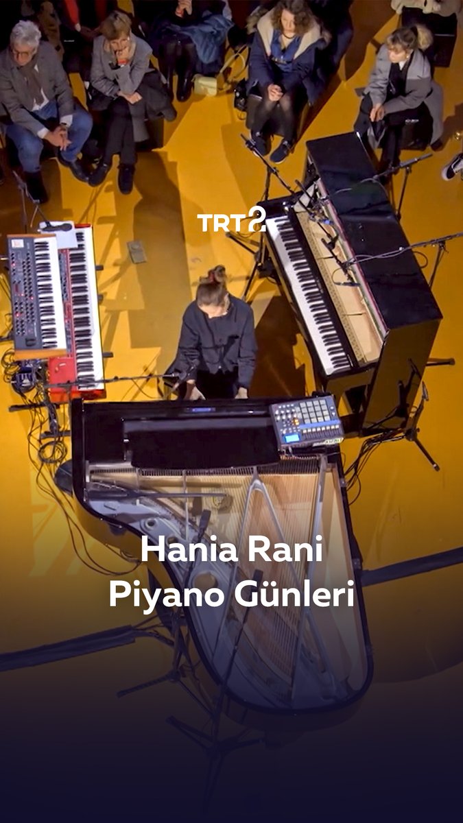 Polonyalı piyanist Hania Rani; klasik müzik, caz ve elektronik müzikten aldığı ilhamla ortaya koyduğu eserlerini Sorbonne Üniversitesi’ndeki konserinde icra ediyor. 🎶 “Hania Rani: Piyano Günleri” (Hania Rani: Piano Days), bu gece 00.30'da TRT 2'de! 📺