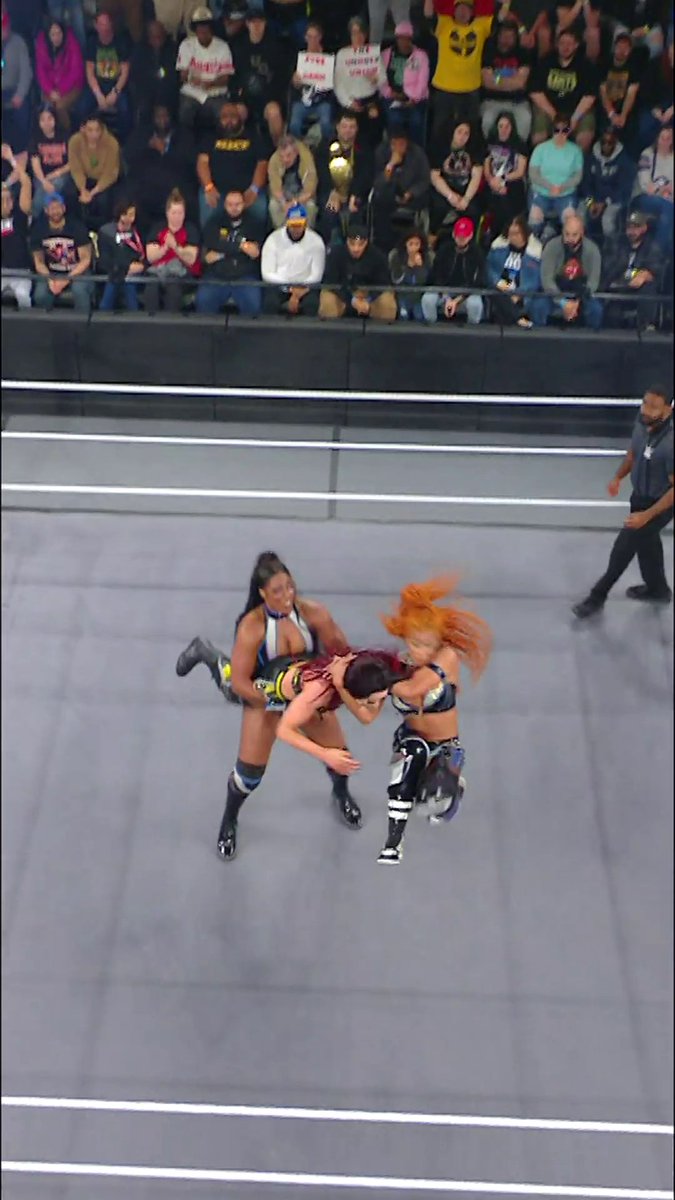 .Lash Legend and x are coming for those WWE Women's Tag Team Titles. 😤 #WWENXT