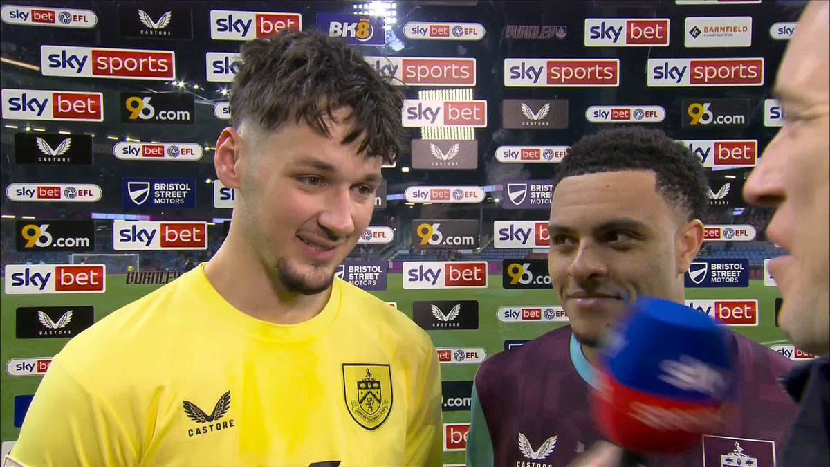 "The first one my laces were undone and the second one my hammy was crying" 😏 A coy James Trafford when asked about making Wilson Isidor wait before saving his penalties 👀