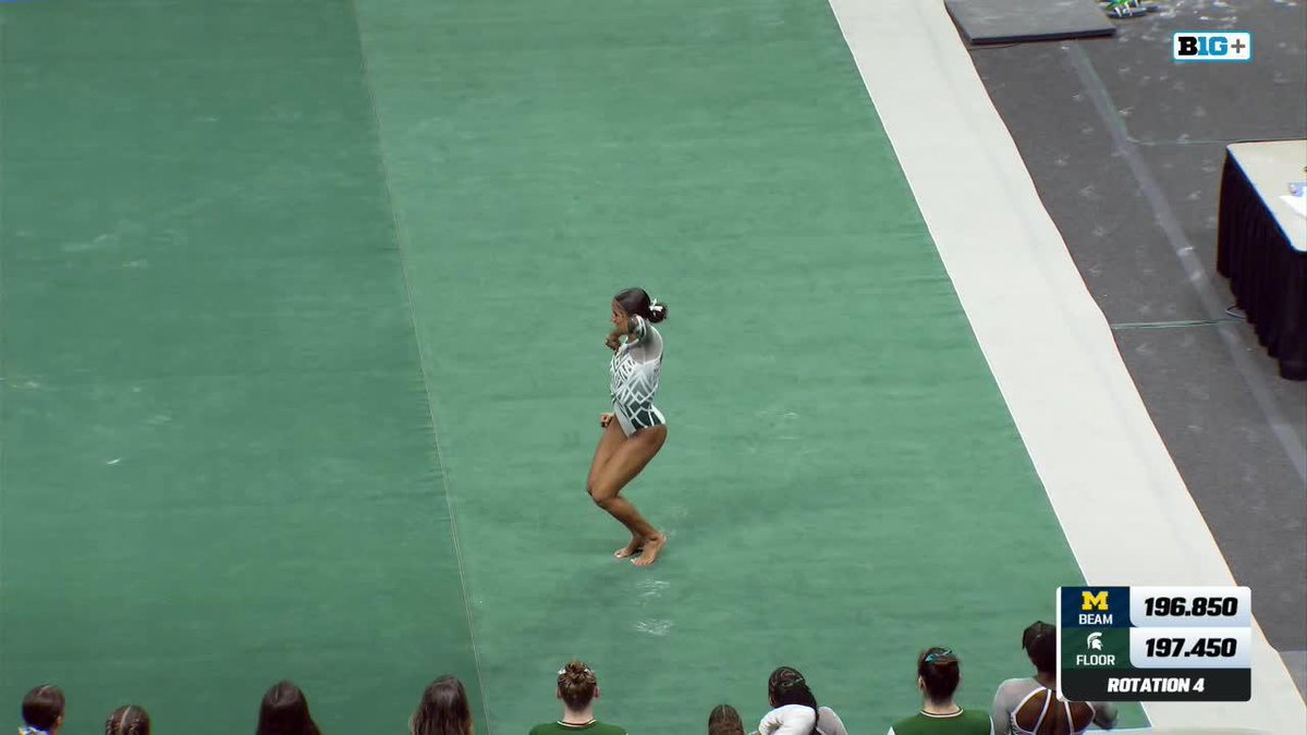We know you missed her!🫶 Skyla anchors with a 9.925! #GoGreen