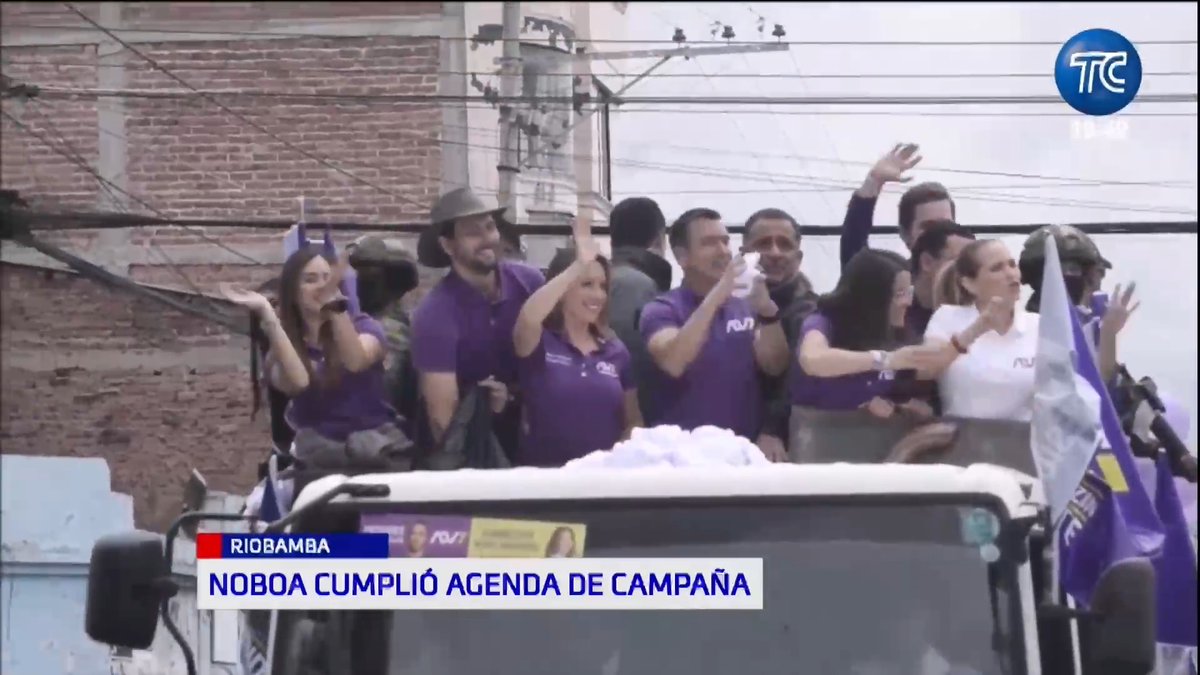 Daniel Noboa cumplió su agenda de campaña en Riobamba, donde reafirmó su compromiso con el Ecuador durante su discurso. Más noticias en