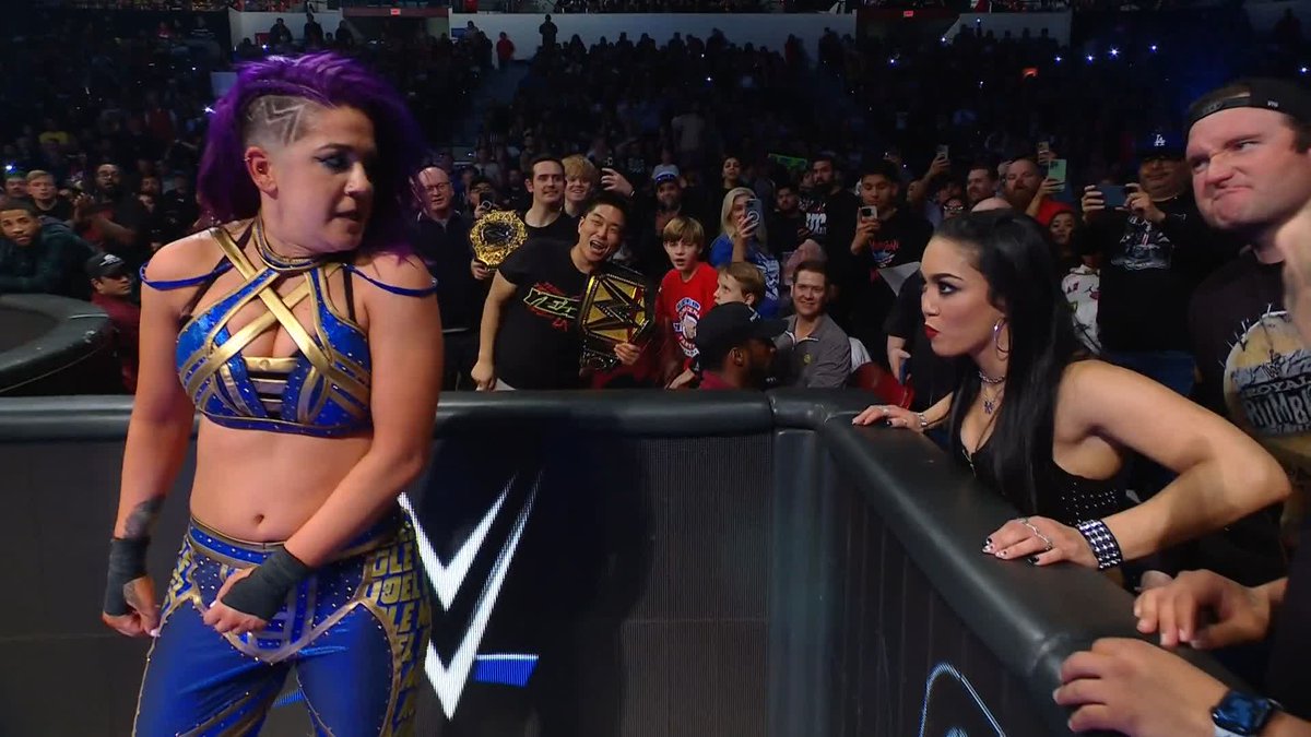 .Bayley shows roxanne how it's done 😤 #SmackDown