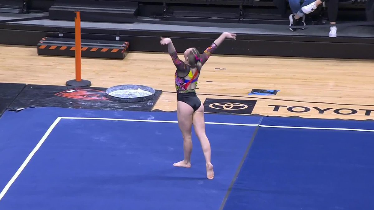 ... and she would get at least a 9.900😏 With a 9.950 on floor, JC finishes with a 39.800, which is the highest all-around score by a single athlete in the nation this year🏆 #GoBeavs