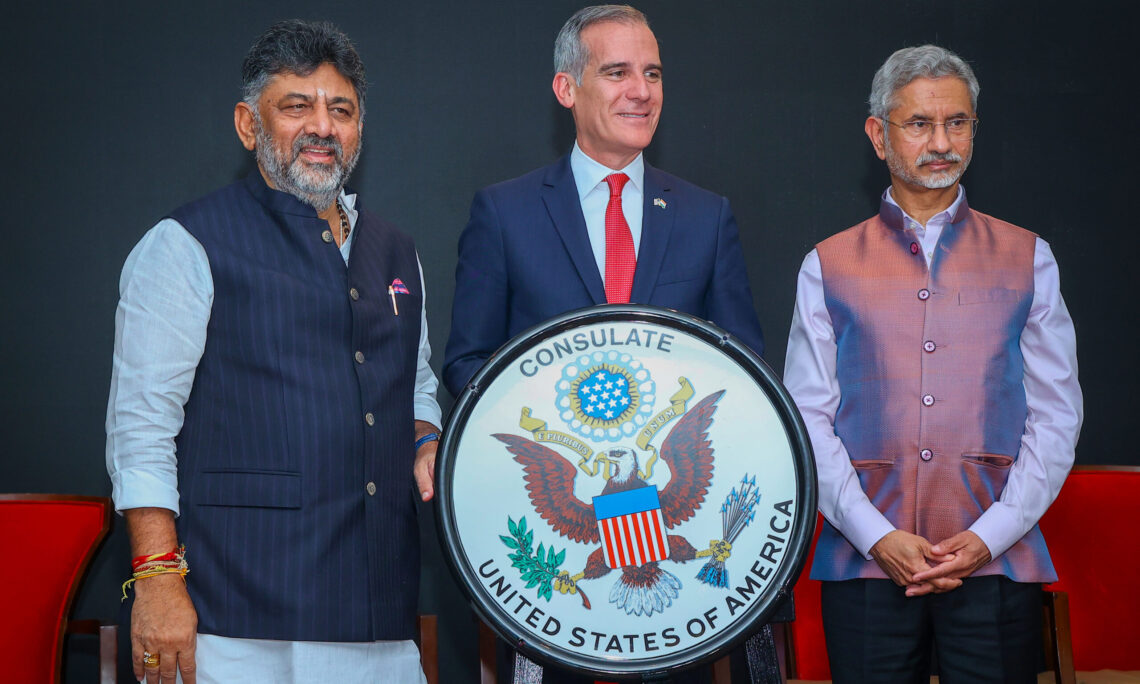 What an honor it was to dedicate the site of our next U.S. Consulate in Bengaluru alongside External Affairs Minister Dr. S. Jaishankar and Deputy CM of Karnataka DK Shivakumar! This will be the fifth U.S. Consulate in India, further deepening our longstanding #USIndia partnership and expanding on the over 30-year presence of the U.S. government in Bengaluru. #USIndiaFWD