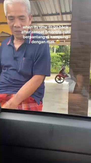 Tak boleh lah kalau tengok video pasal ibu bapa ni. Part ibu lap air mata tu sedih betul lah. Benda paling takut bila tengok mereka semakin tua 🥹