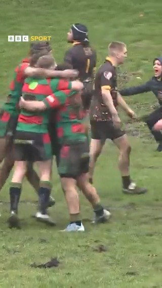 The drama of golden point! 🏉 Leigh Miners Rangers thought they had won it. A minute later, they had lost. What a finish! #ChallengeCup