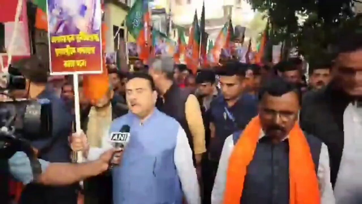 Today I walked alongside BJP West Bengal Karyakartas and concerned residents of the Jadavpur area in a Procession and thereafter addressed a Protest Rally organized by the BJP Jadavpur Organizational District. Later on I visited the site of the collapsed apartment building in Kolkata Municipal Corporation’s Ward No. 99 in the Baghajatin area. It's easy to comprehend that what happened was due to the lack of supervision & inspection from the KMC. I demand the arrest & resignation of the KMC Mayor, under whose supervision an obnoxious TMC-Promoter-KMC-Mamata Police nexus has flourished and have facilitated a series of illegal constructions across Kolkata. Water bodies are being filled arbitrarily, erroneous plans are getting sanctioned & illegal floors are constructed over and above the sanctioned plans in exchange of bribes. It has become the set template for earning huge sums of unaccounted black money. In March last year, 13 people were killed after an under-construction building collapsed in the Garden Reach area. Nothing seem to have changed since then.