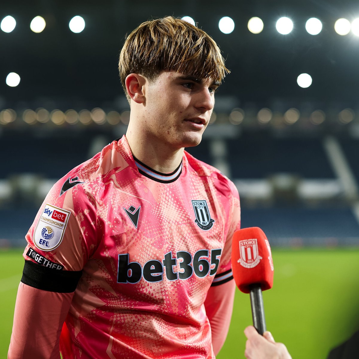 🗣️ Pressure lifted, guidance from the gaffer and never feeling more confident than today. Reaction from your Academy graduate goal scorer, Nathan Lowe 👇