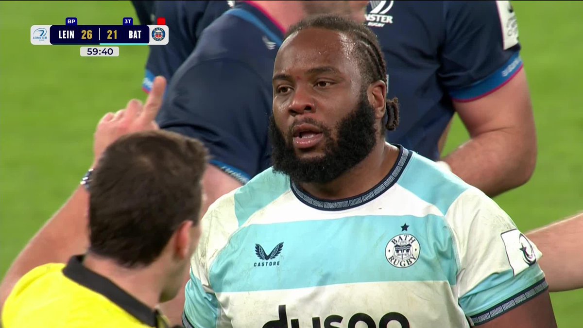 "It does seem a bit harsh..." 🎙️ Bath Rugby's Beno Obano is sent off after receiving his second yellow card 🟥 #InvestecChampionsCup