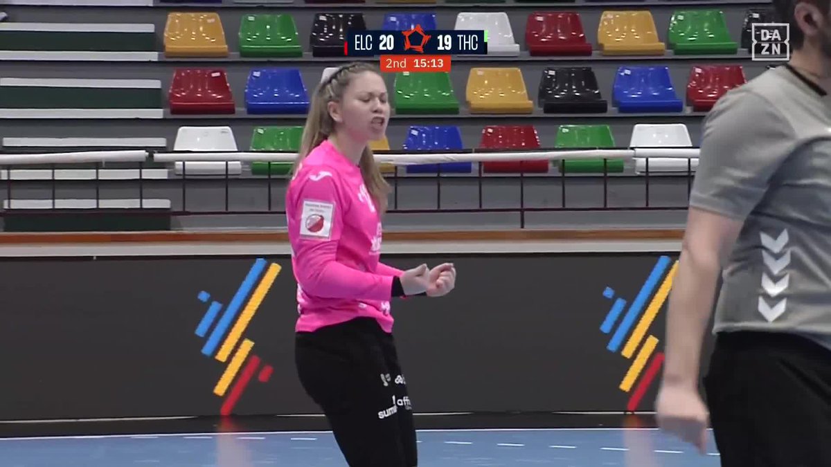 ¿Que Nicole Morales tiene que parar? ¡PUES PARA! ¿Que Nicole Morales tiene que marcar? ¡PUES MARCA! 🔥 Atticgo Balonmano Elche #ehfel 🤾♀️
