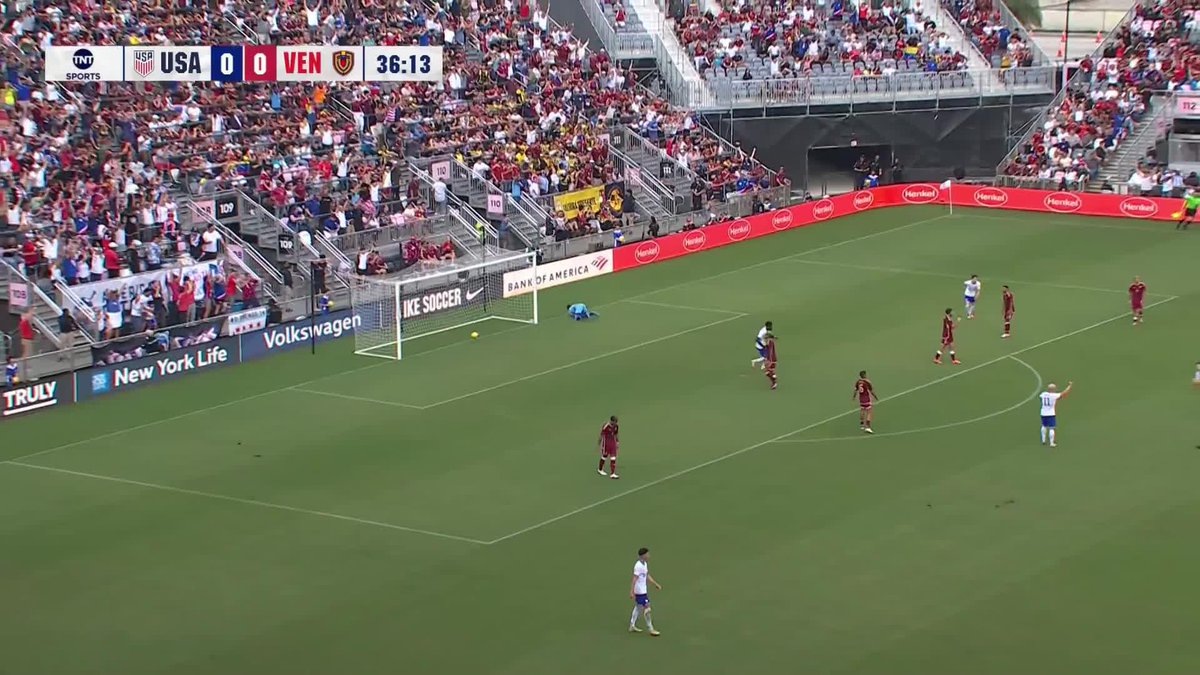 WHAT A MOMENT. WHAT A GOAL! Jack McGlynn puts us ahead in style! #USMNT x Volkswagen