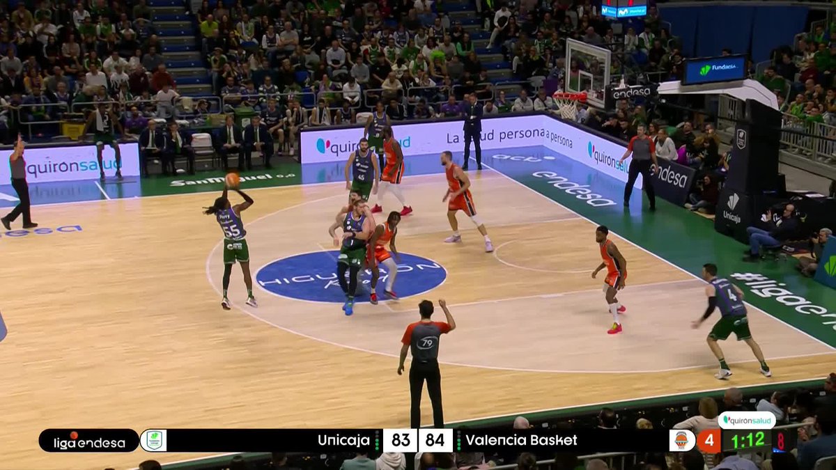 🔥 ¡Este es el TRIPLAZO de Kendrick Perry que ha puesto por delante a un UnicajaCB que se acerca a la victoria! 📺 Basket en Movistar Plus | #ConectaConTuPasión #LigaEndesa