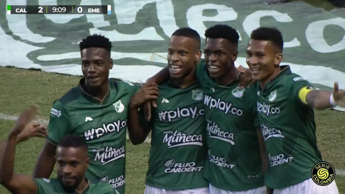 ¡Goooooooool del Deportivo Cali! Andrés Colorado anotó el 2-0 frente a Emelec en la seriecolombia. ▶️ Más 🇨🇴 #SerieColombia en #DisneyPlus.