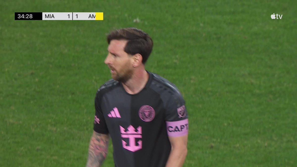New year, same story. 😏 Suarez to Messi for the first Inter Miami CF preseason goal of 2025.