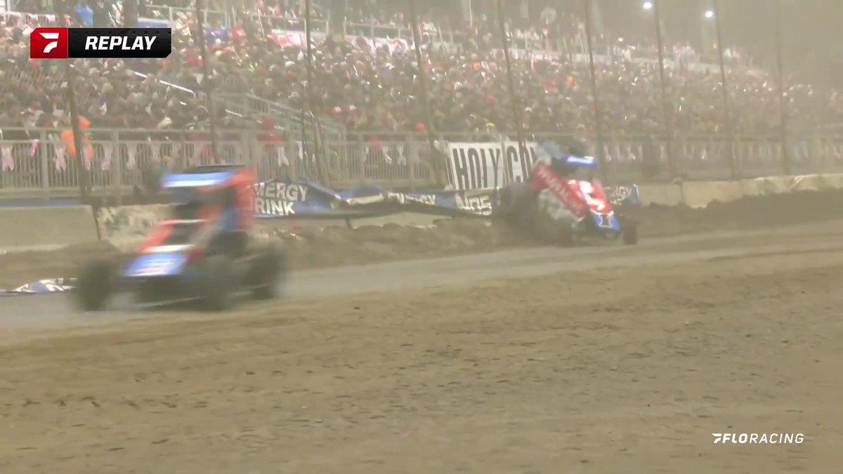 What just happened!?! Yellow is out as the leader Kyle Larson is in trouble! #ChiliBowl powered by NOS Energy Drink