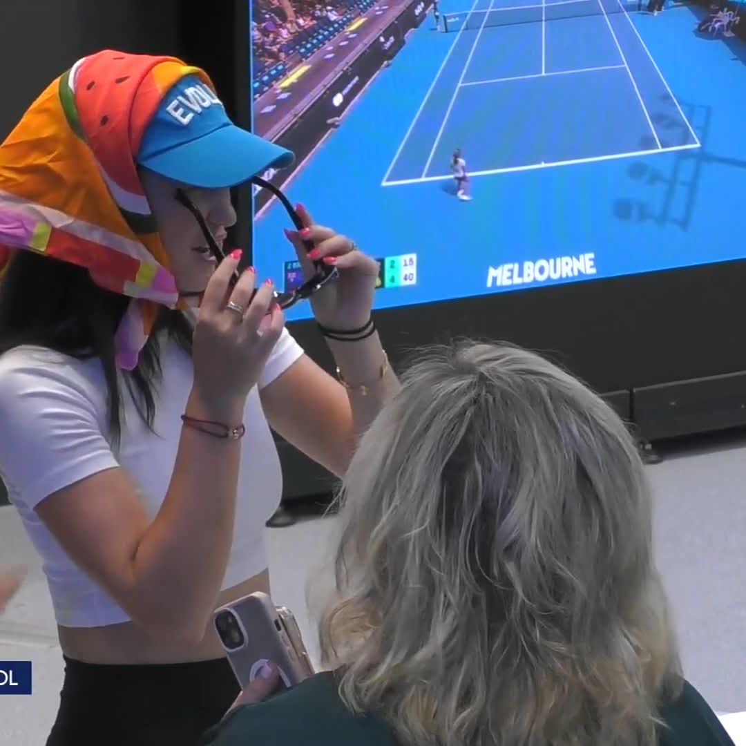 It's called fashion, look it up 💅 #AO2025 Eva Lys