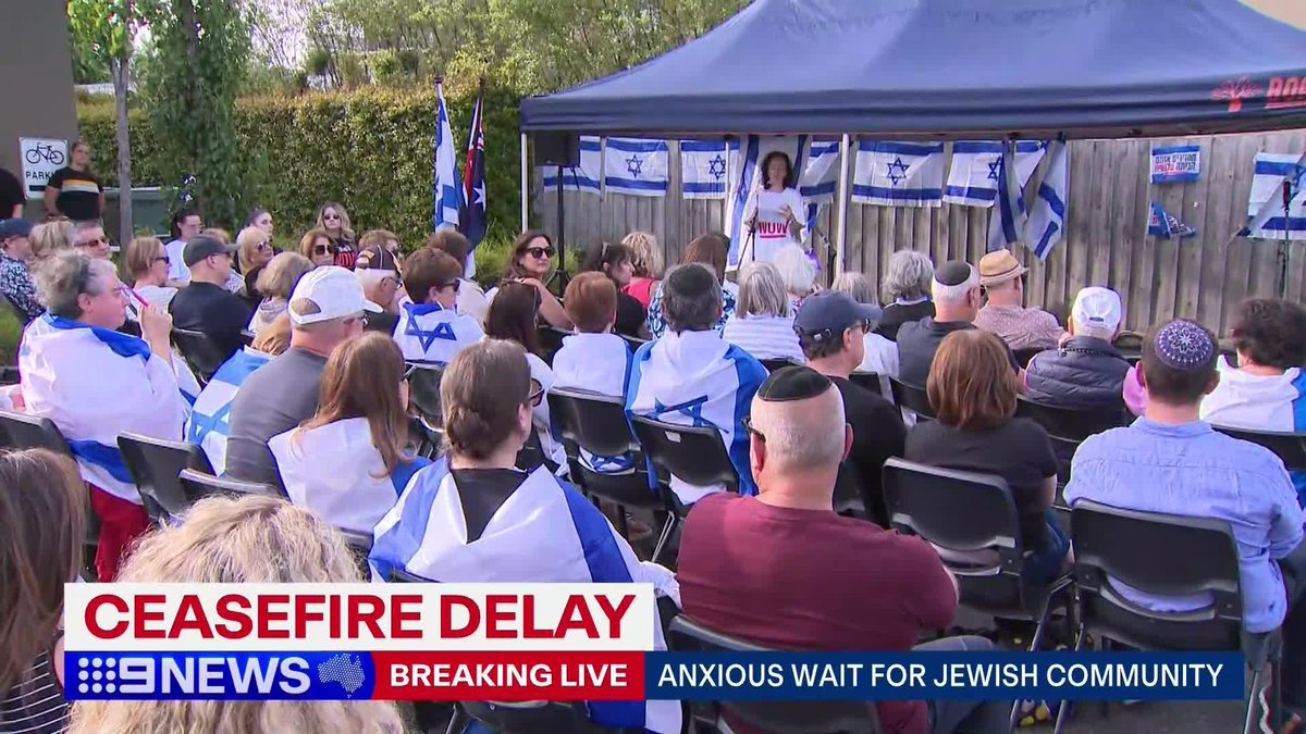 Melbourne's Jewish community is watching developments closely, with the ceasefire deal delayed until a list with the names of hostages is released. Gillian Lantouris #9News