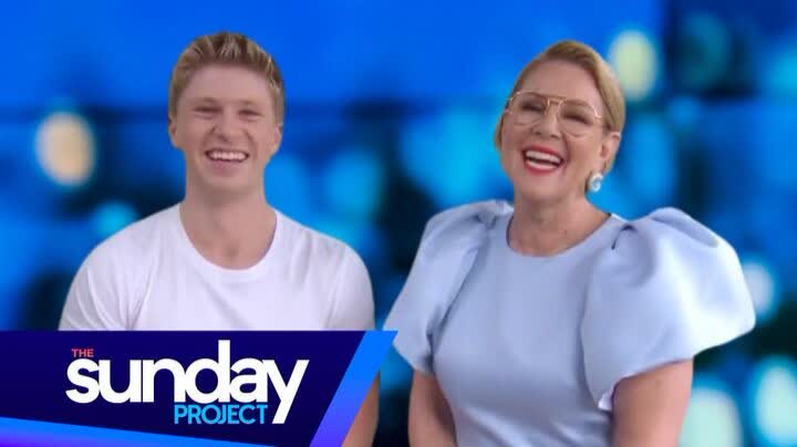 .Julia Morris Julia Morris and Robert Irwin join us all the way from the soggy African jungle to give us some clues about who will be joining our mate Hughesy in the #ImACelebrityAU jungle.
